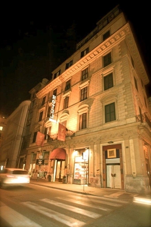 Imagen general del Hotel Tritone, Trevi. Foto 6