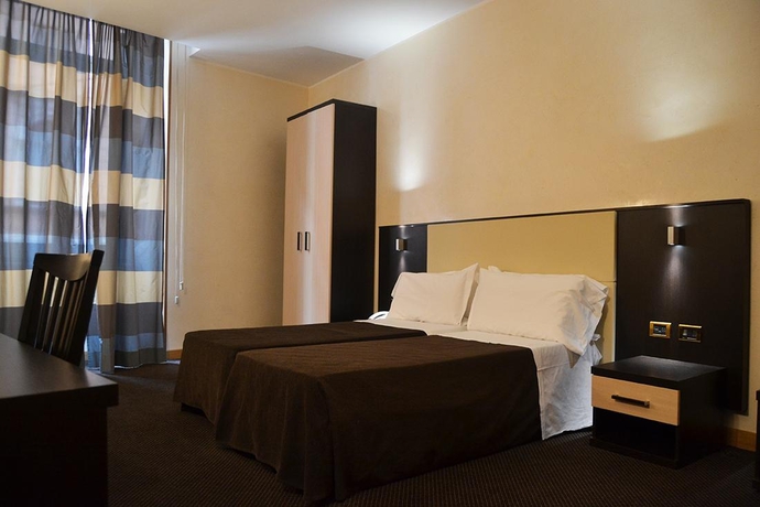 Imagen general del Hotel Tritone, Trevi. Foto 9