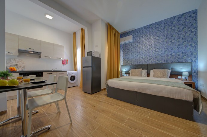 Imagen de la habitación del Hotel Tritoni Marina Apartments and Suites. Foto 7