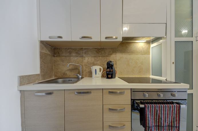 Imagen de la habitación del Hotel Tritoni harbour suites. Foto 3