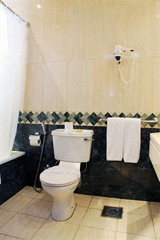 Imagen de la habitación del Hotel Triumph Plaza. Foto 6