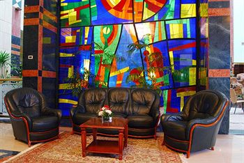 Imagen de los interiores del Hotel Triumph Plaza. Foto 15