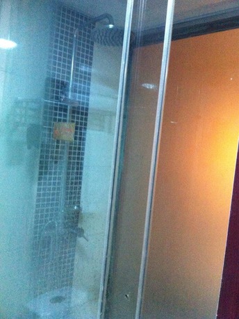 Imagen de la habitación del Hotel Triumph Power Hotel. Foto 9