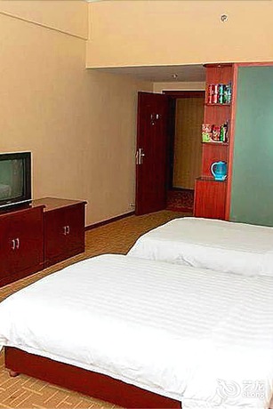 Imagen de la habitación del Hotel Triumph Power Hotel. Foto 11