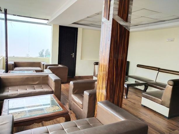 Imagen de los interiores del Hotel Triund Heights. Foto 18