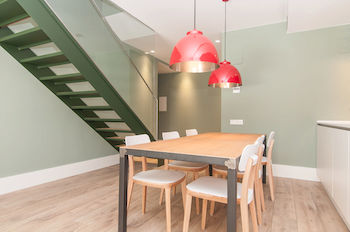 Imagen general del Hotel Trivao Sagrada Familia. Foto 4