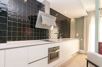 Imagen general del Hotel Trivao Sagrada Familia. Foto 6