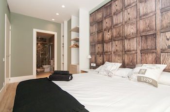 Imagen general del Hotel Trivao Sagrada Familia. Foto 11