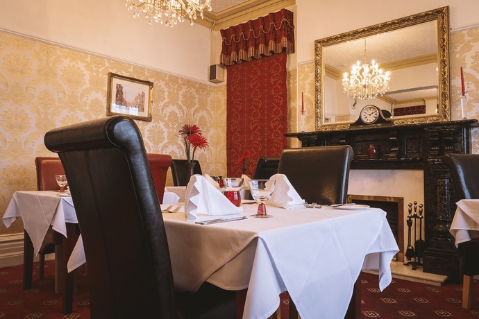 Imagen del bar/restaurante del Hotel Trivelles Park. Foto 3