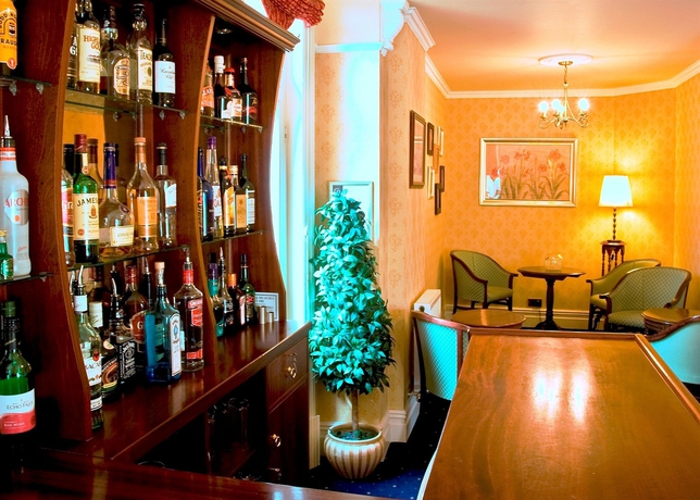 Imagen del bar/restaurante del Hotel Trivelles Park. Foto 5