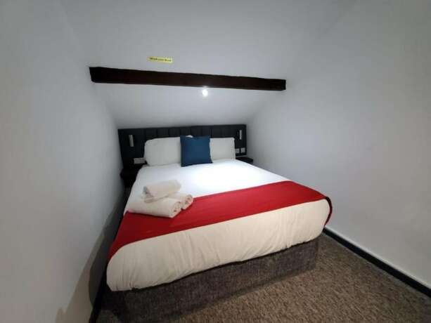 Imagen de la habitación del Hotel Trivelles Regency Nottingham. Foto 17