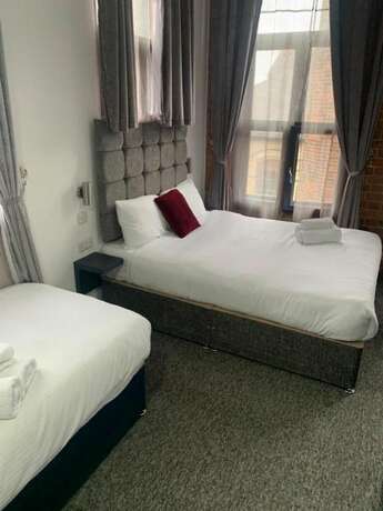 Imagen de la habitación del Hotel Trivelles Regency Nottingham. Foto 20