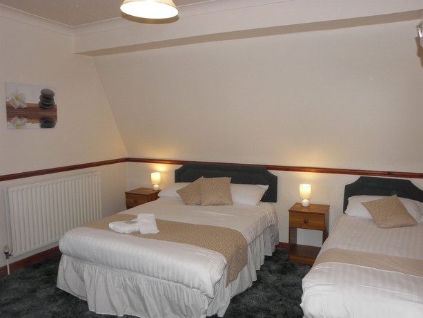 Imagen de la habitación del Hotel Trivelles Seaview. Foto 10