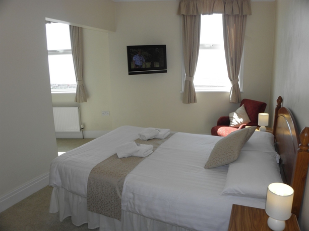 Imagen de la habitación del Hotel Trivelles Seaview. Foto 13