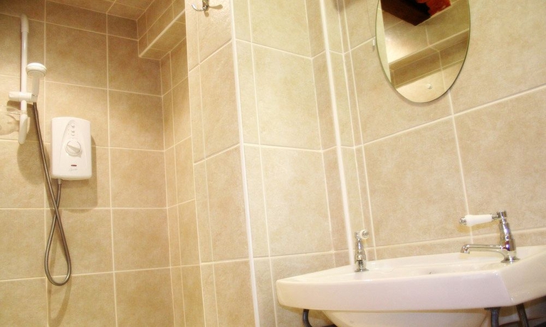 Imagen de la habitación del Hotel Trivelles Waterhall Country - Gatwick. Foto 11