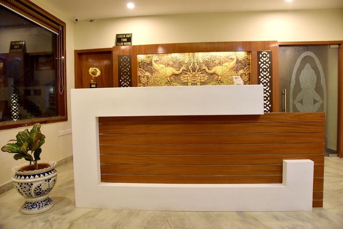 Imagen de los interiores del Hotel Triveni Residency. Foto 20