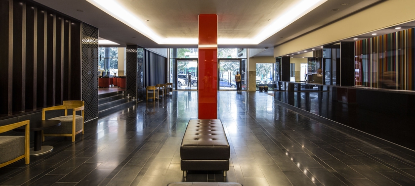 Imagen de los interiores del Hotel Trópico. Foto 9