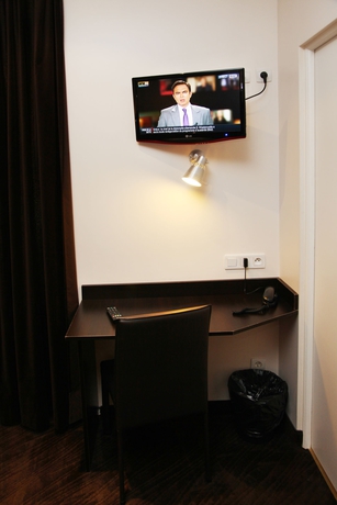 Imagen de la habitación del Hotel Trocadéro, Niza. Foto 5