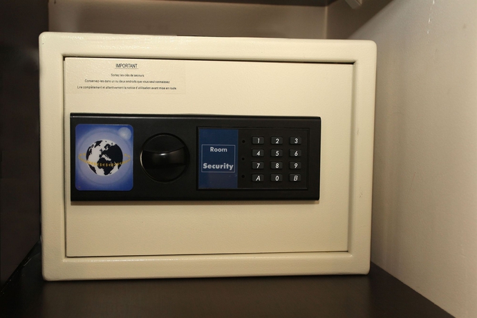 Imagen de la habitación del Hotel Trocadéro, Niza. Foto 11