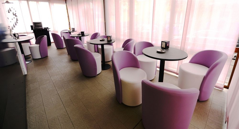 Imagen de los interiores del Hotel Trocadero, Riccione. Foto 11