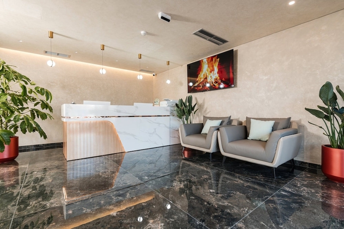 Imagen de los interiores del Hotel Troci. Foto 12