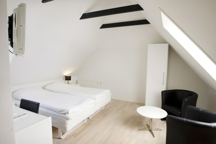 Imagen de la habitación del Hotel Troense. Foto 24