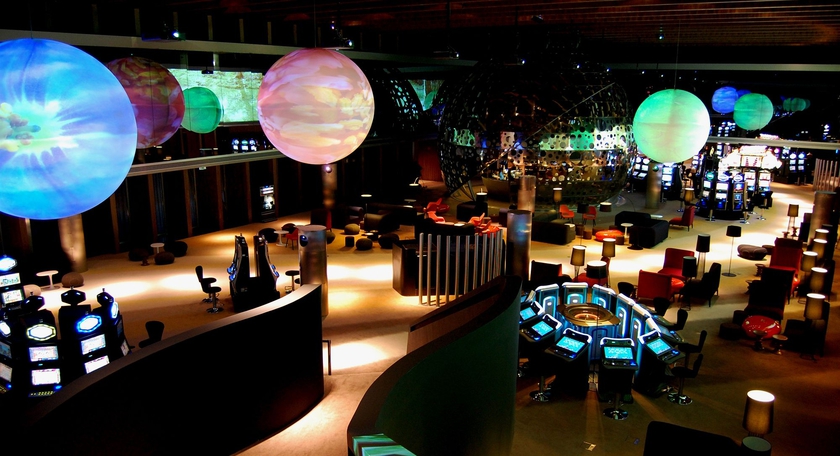 Imagen de los interiores del Hotel Troia Design. Foto 13