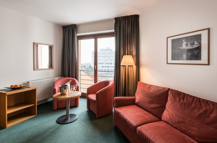 Imagen de la habitación del Hotel Troja. Foto 9