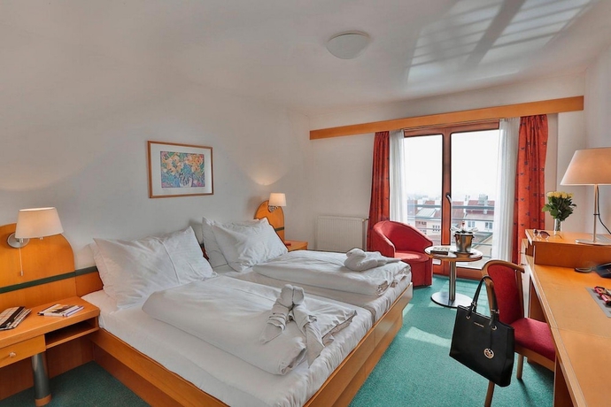 Imagen de la habitación del Hotel Troja. Foto 15