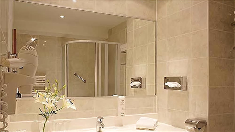 Imagen de la habitación del Hotel Troja. Foto 16