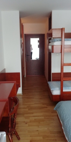 Imagen de la habitación del Hotel Trojane. Foto 11