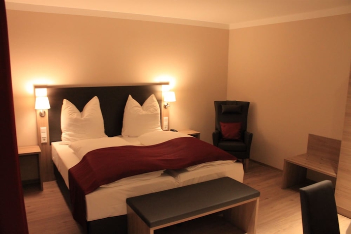 Imagen de la habitación del Hotel Troll's Brauhaus. Foto 5