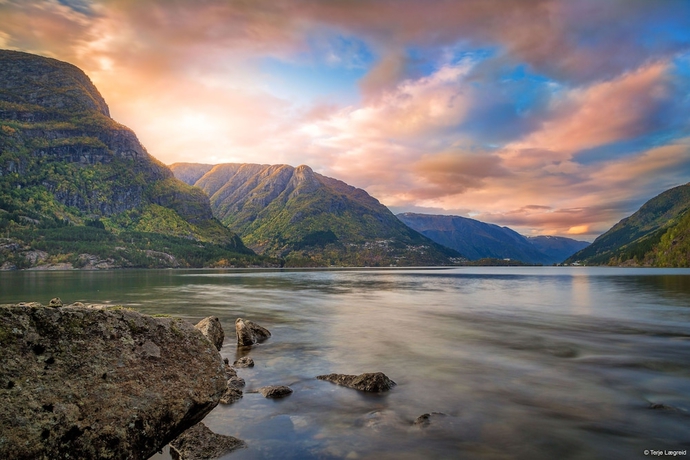 Imagen de los exteriores del Hotel Trolltunga Camping. Foto 12