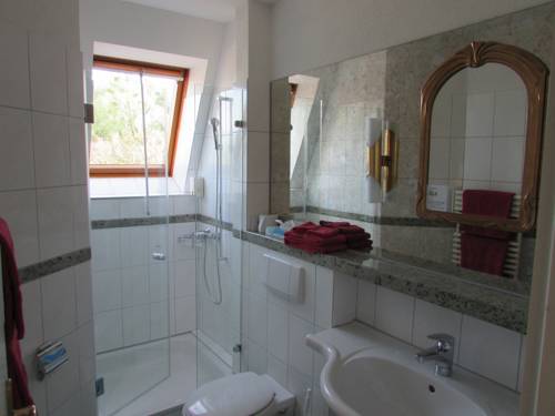 Imagen de la habitación del Hotel Trompeterschlössle. Foto 3