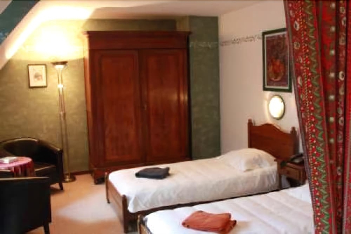 Imagen de la habitación del Hotel Troopeird. Foto 13