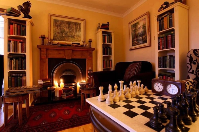 Imagen del bar/restaurante del Hotel Trooperstown Wood Lodge. Foto 3