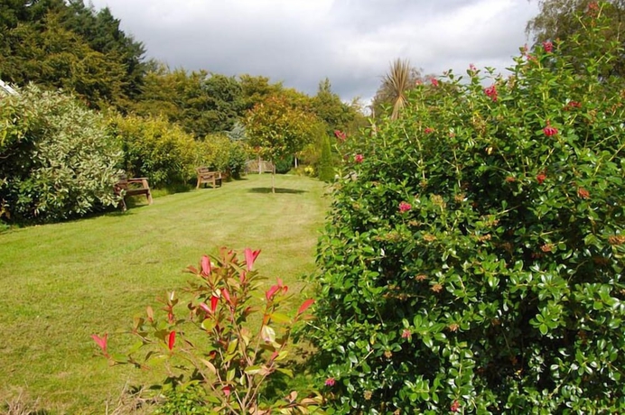 Imagen de los exteriores del Hotel Trooperstown Wood Lodge. Foto 11