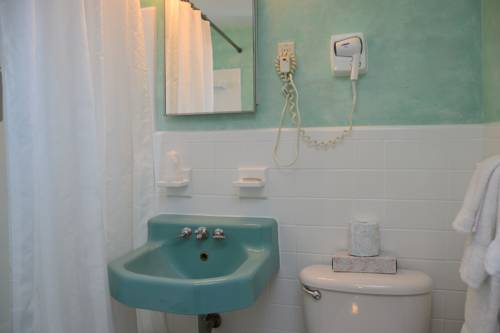 Imagen de la habitación del Hotel Tropi Rock. Foto 8