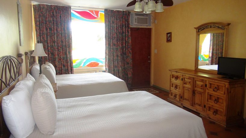 Imagen de la habitación del Hotel TropiRock A North Beach Village Resort. Foto 4