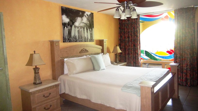 Imagen de la habitación del Hotel TropiRock A North Beach Village Resort. Foto 5