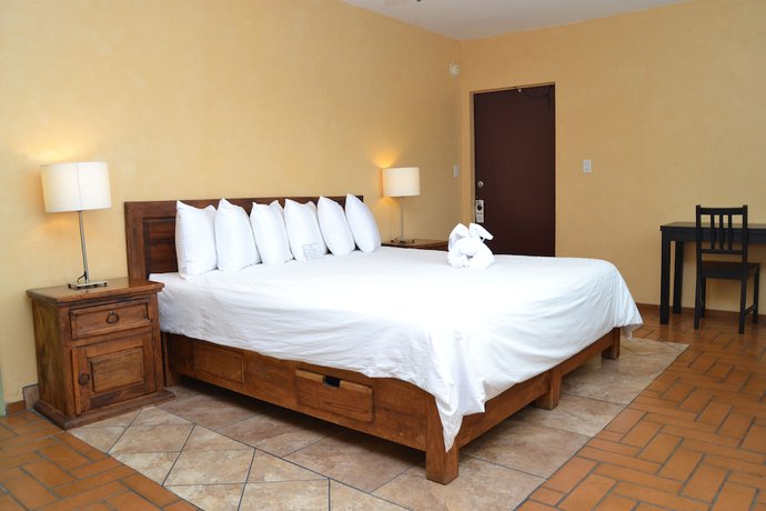 Imagen de la habitación del Hotel TropiRock A North Beach Village Resort. Foto 14
