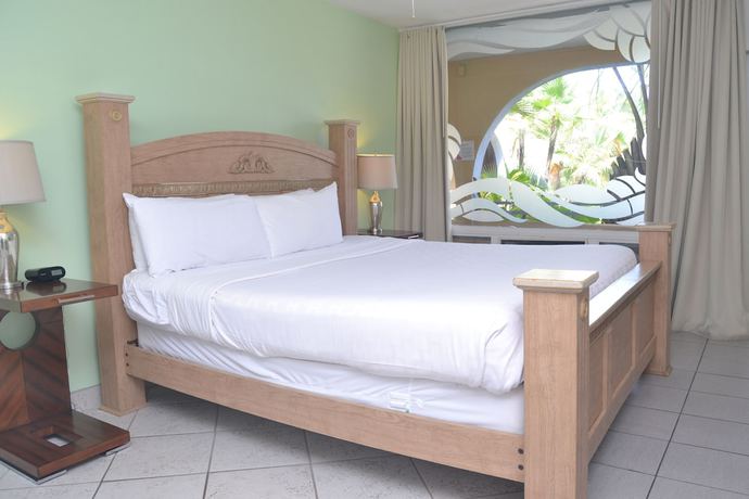 Imagen de la habitación del Hotel TropiRock A North Beach Village Resort. Foto 15