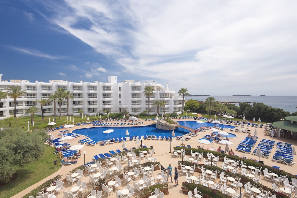 Imagen general del Hotel Tropic Garden Hotel Apartments. Foto 1