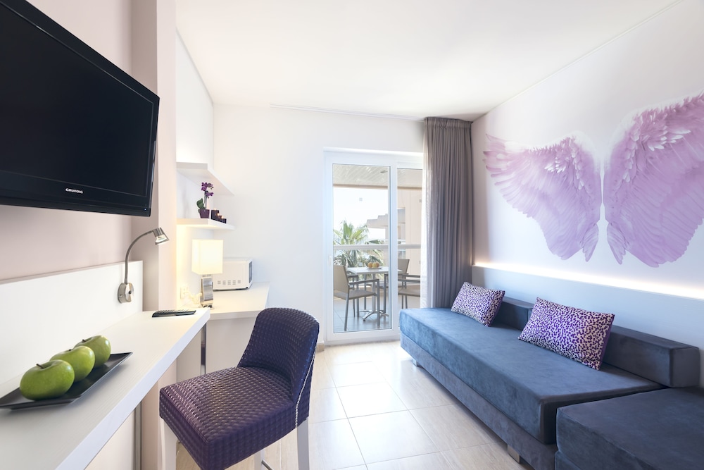 Imagen de la habitación del Hotel Tropic Garden Hotel Apartments. Foto 12