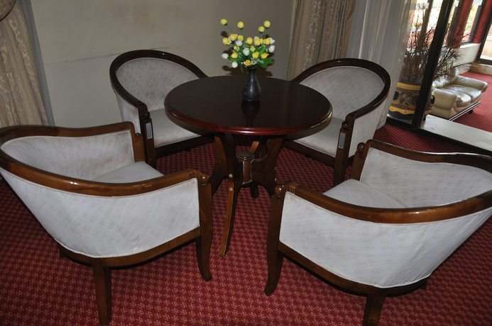 Imagen del bar/restaurante del Hotel Tropic Inn. Foto 3