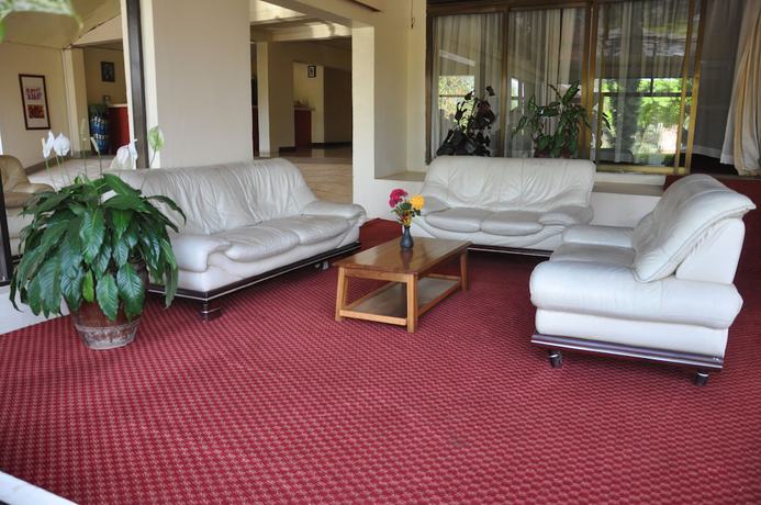 Imagen de los interiores del Hotel Tropic Inn. Foto 19