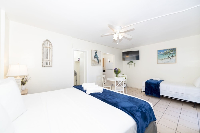 Imagen de la habitación del Hotel Tropic Isle and Apartment. Foto 9