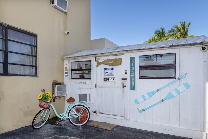 Imagen de los interiores del Hotel Tropic Isle and Apartment. Foto 16