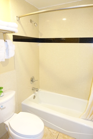 Imagen de la habitación del Hotel Tropic Lodge. Foto 6