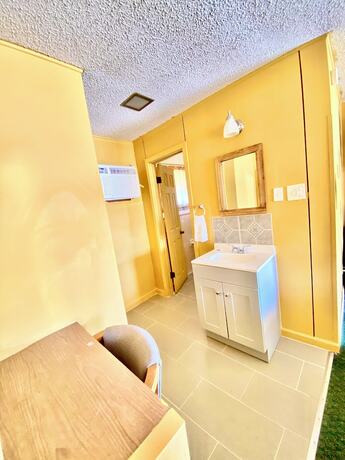 Imagen de la habitación del Hotel Tropic Motel. Foto 20